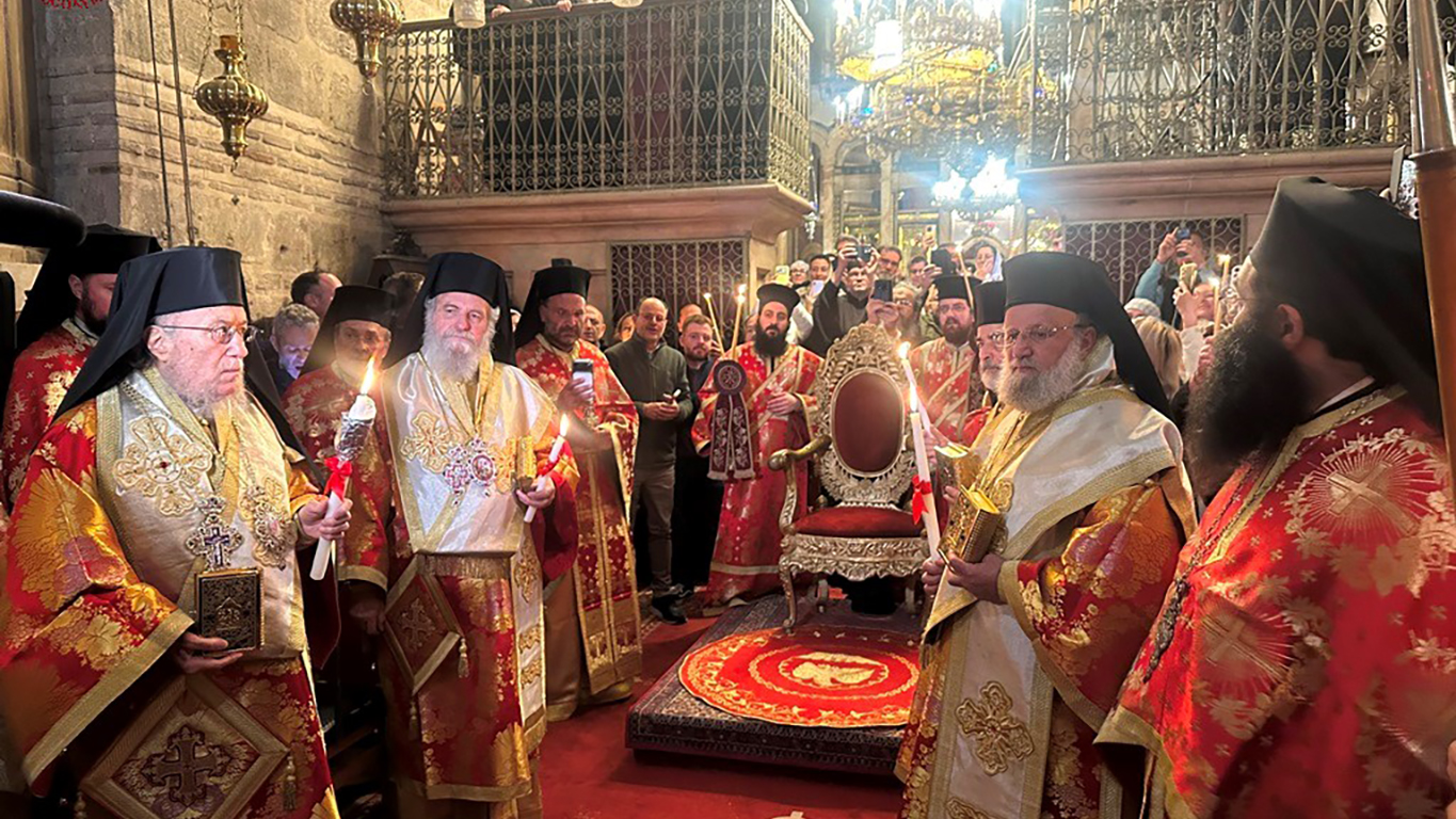 THE RITE OF THE HOLY AND GREAT RESURRECTION AT THE PATRIARCHATE OF JERUSALEM